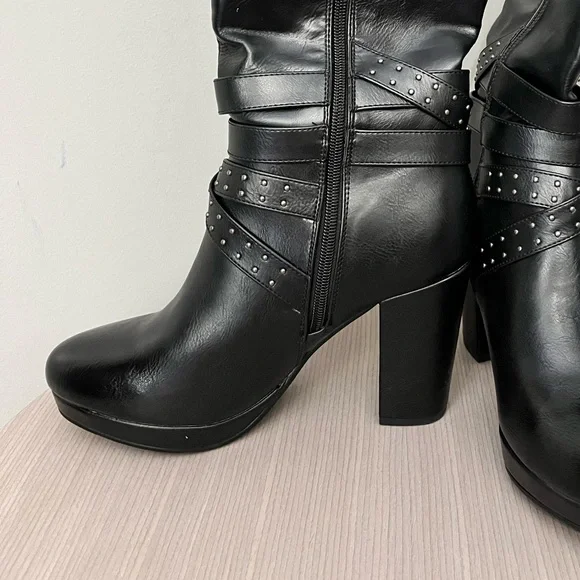 Milwaukee Leather Women’s Tall Black Studded Platform Heel Boots - Picture 11 of 14